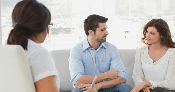 Enfrentar una terapia de pareja Enfrentar una terapia de pareja