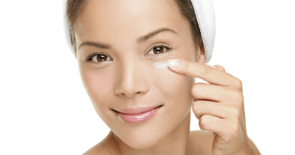 Mascarilla natural para el contorno de ojos Mascarilla natural para el contorno de ojos