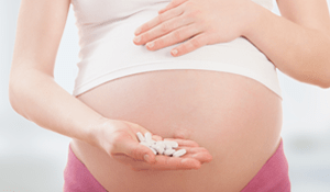 ¿Por qué tomar ácido fólico antes y después del embarazo?