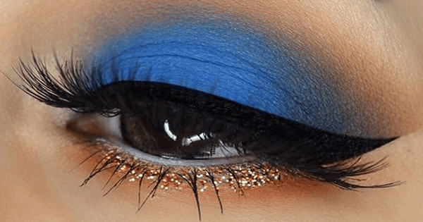 Maquillaje de ojos azul ideal para morenas